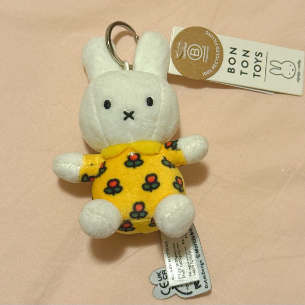 SUPER CUTE MIFFY BUNNY PLUSH KEYCHAIN